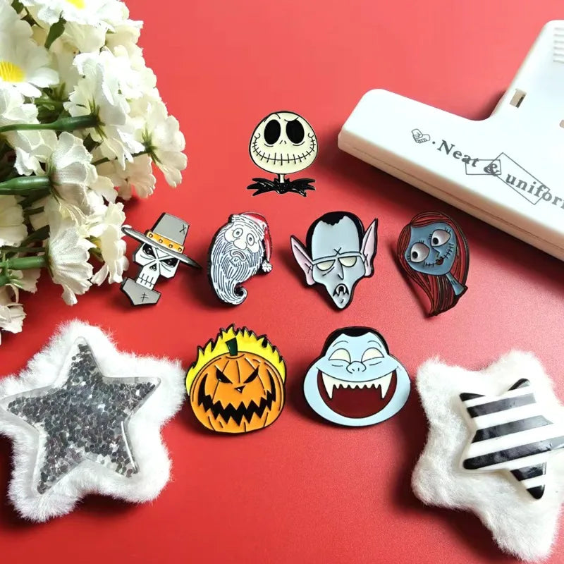 7 Pièces Pins Cartoon